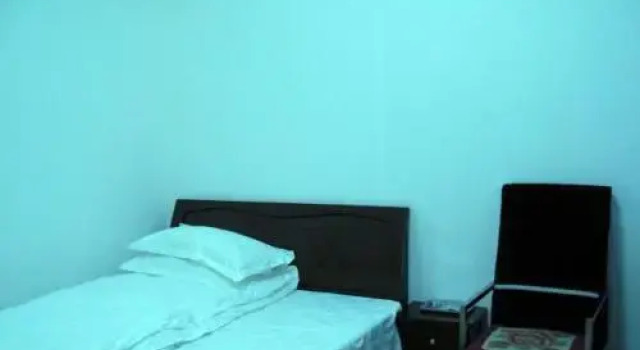 Baishun Inn, Prenota Hotel Hanzhong Shaanxi