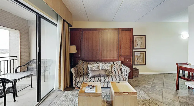 New Listing! 9th-floor River-view W/ Balcony 1 Bedroom Condo