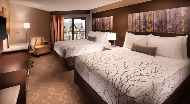 Standardowy czteroosobowy pokój Aiden by Best Western Warm Springs Hotel and Event