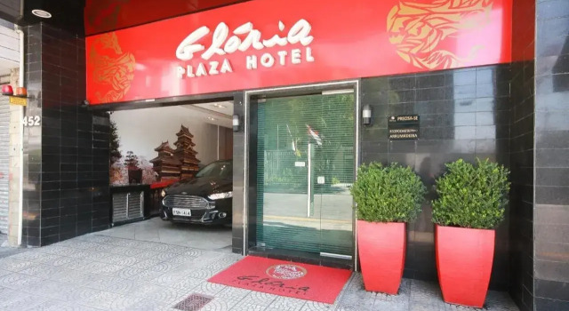 Glória Plaza Hotel, Забронировать Отель Либердад , рядом с Сан-Жоаким