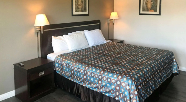 Двухместный номер Standard Rodeway Inn Ontario Mills Mall