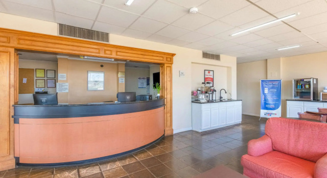 Econo Lodge Gaffney, Забронировать Отель Отели Южной Каролины с завтраком, Завтраки