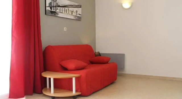 Appartement La Rochelle, 1 pièce, 2 personnes - FR-1-246-140, Rezerwuj Apartament Hotele w Charente-Maritime z basenem, Basen