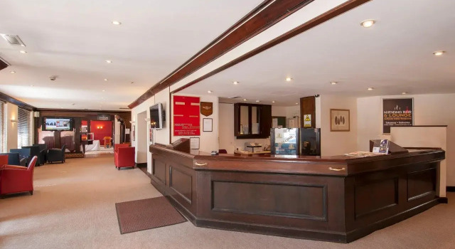 The Bell Hotel Epping, Забронировать Отель Отели Англии 3 звезды, 3*