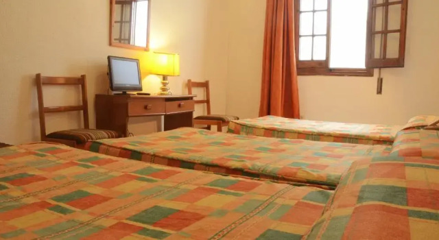 Трёхместный номер Standard Hotel El Coloso