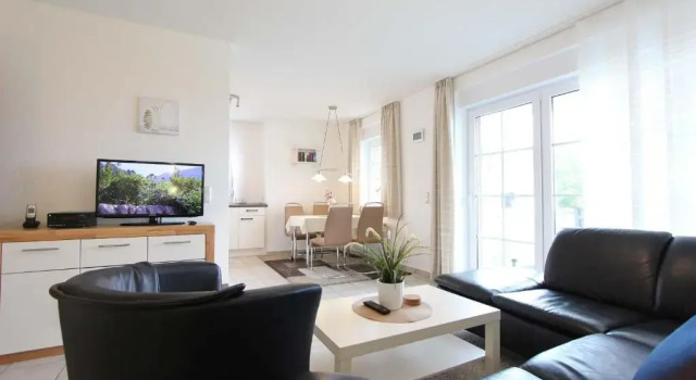 Haus Strandblick Whg 4 1 OG li, Забронировать Отель Отели Келленхузен с парковкой, Парковка