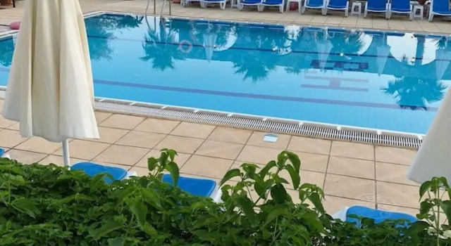Одноместный номер Standard с балконом Bare Hill Holiday Village