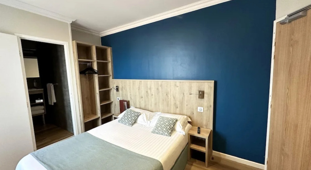 Клубный номер Standard Hôtel Arc en Ciel et SPA Les Sables dOlonne