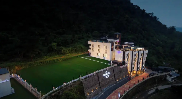 Номер Standard Crestorio Resort & Spa Dehradun