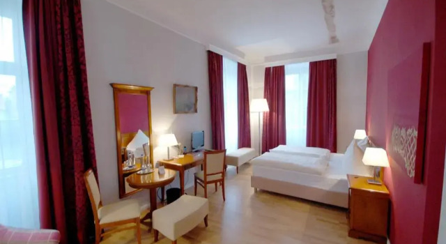 Schloss Burgellern, Rezervasyon Otel Schesslitz Franconian Switzerland