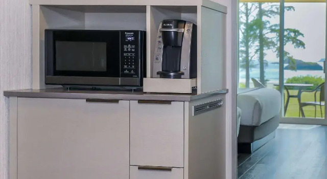 Четырёхместный номер Standard с видом на океан Best Western Plus Tin Wis Resort