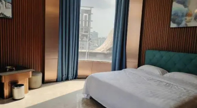 Люкс Shishi Laiya Fortune Hotel (Quanzhou South Railway Station)