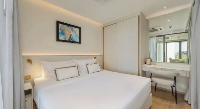 The Aqua Luxury Apart Hotel Waterfront