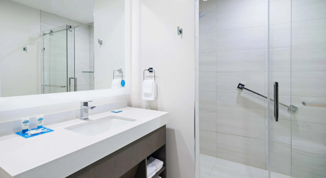Четырёхместный номер Den Hyatt House Jersey City