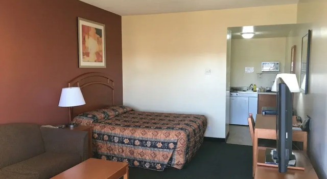 Western Valley Inn, Varaa Mini-hotelli Valleyview Northern Alberta