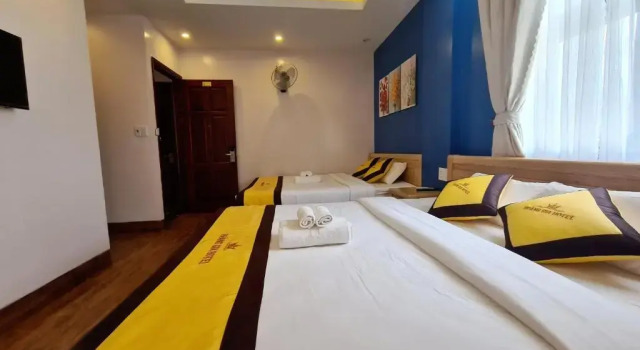 Номер Deluxe Hoàng Gia Hotel Côn Đảo