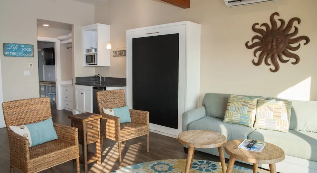 Люкс Beach Street Inn and Suites