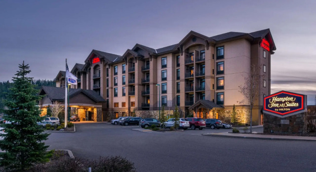 Двухместный люкс с балконом Hampton Inn and Suites Coeur dAlene