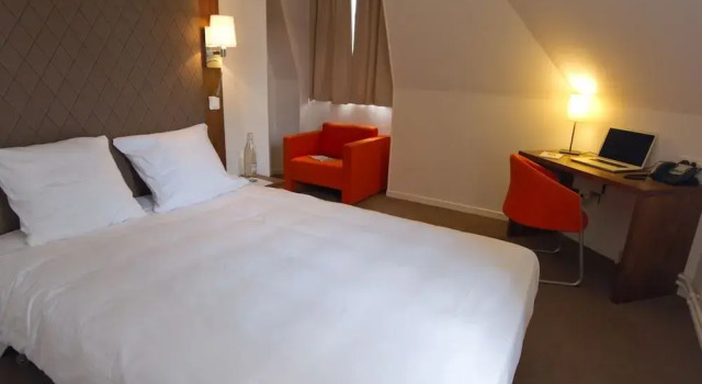 Domaine de Frémigny, Prenota Hotel Bouray-sur-Juine 