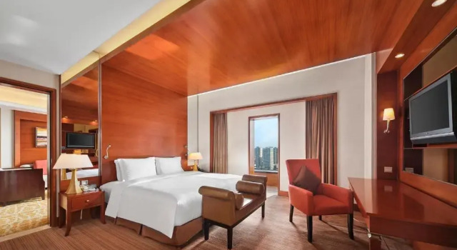 Люкс Deluxe Hilton Hefei