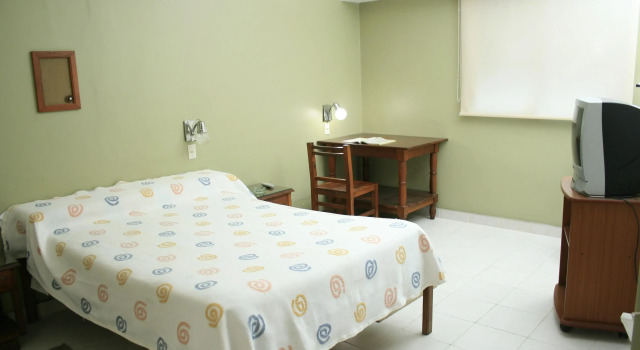 Hotel Y Aparthotel Colon