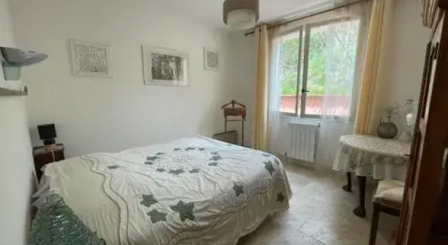 Gîte "Bois-Mariage", Забронировать Отель Моллан-сюр-Увезе Drôme Provençale, рядом с Les Gorges Du Toulourenc