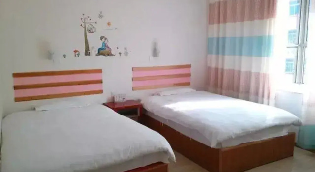 Zhangjiajie Mango Youth Hostel