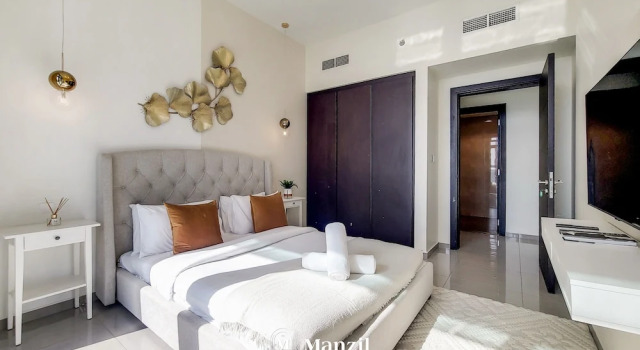Апартаменты Luxury Manzil - Modern 3BR in Business Bay nr Dubai Mall