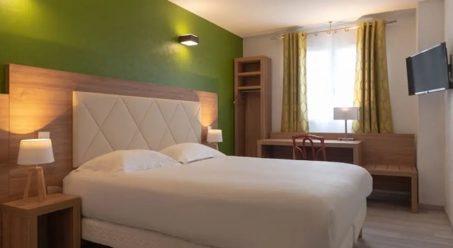 Двухместный номер Comfort Hôtel de lOrme, Akena