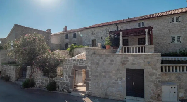 Апартаменты Amfora Family Apartments Rezevici