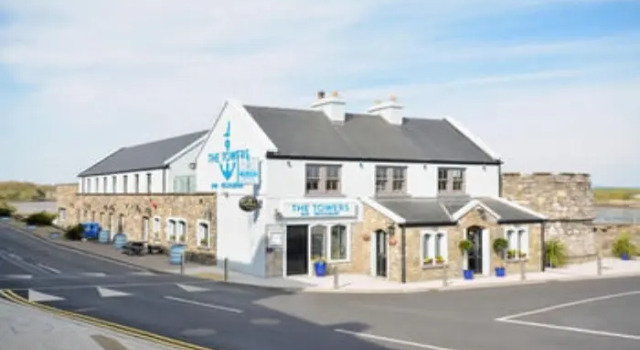 Westport Towers, Book Hotel Hotels in Mayo with a Pool, Swimming Pool