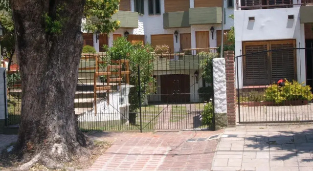 Triplex Nro 2 Costa Atlantica Argentina, Забронировать Апартаменты/квартира Отели провинции Буэнос-Айреса с парковкой, Парковка