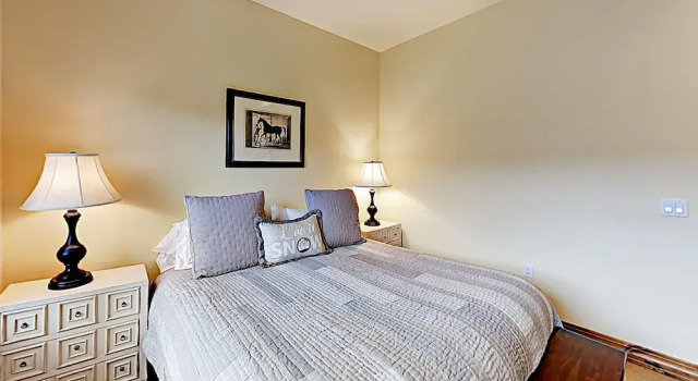New Listing! The Valley: Luxe Ski-in/ski-out 3 Bedroom Condo