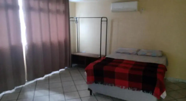 APtº 1º andar em Olinda Casa Caiada a 100 mts da praia, Rezervovat Hotel Hotely v Pernambuco s parkováním, Parkování
