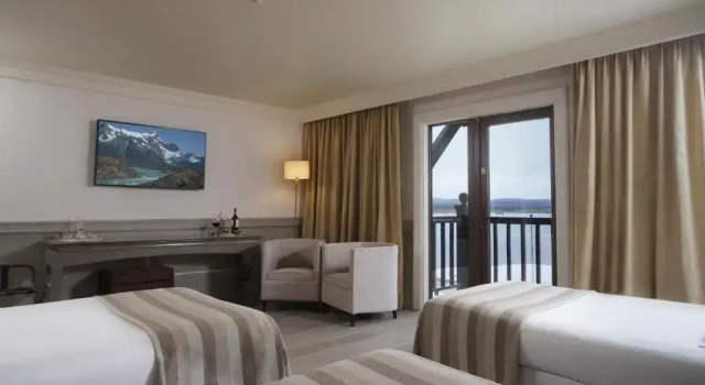 Трёхместный номер Superior с видом на море Hotel Costa Australis