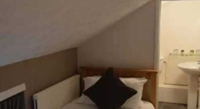Номер Standard The Crown Inn Hotel