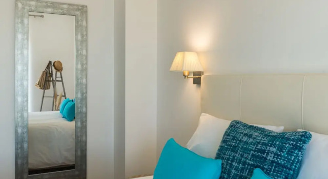 Люкс с балконом и с видом на сад Eco Soul Ericeira Guesthouse