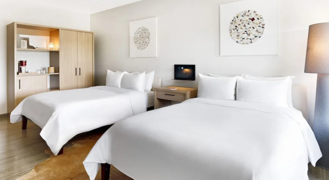 Четырёхместный номер Standard NOUN Hotel, Norman, a Tribute Portfolio Hotel