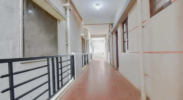 SPOT ON 77062 Kpt Lodge And Guest House, Buchen Sie Pension Hosur 