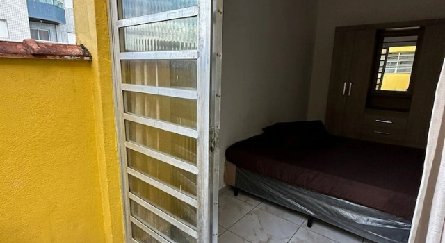 Hostel Encanto de Mongaguá, Забронировать Хостел Монгагуа штат Сан-Паулу