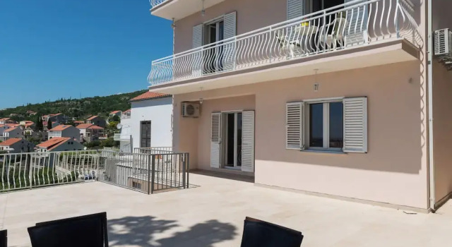Апартаменты c 1 комнатой с балконом Apartments Marmo
