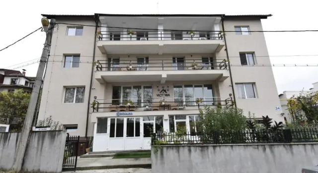 Vila Victoria, Rezerwuj Hotel Hotele w Carpathians - Romania z parkingiem, Parking