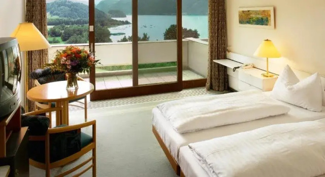 Landzeit Motor-Hotel Mondsee, Book Hotel Innerschwand 