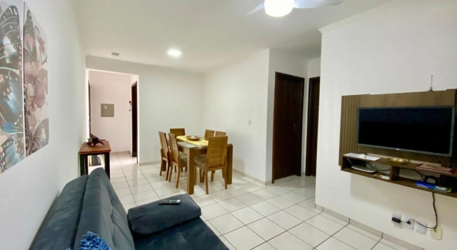 Apto charmoso no Centro prox Shopping Avenida Wifi ArCond Home Office em Dourados CPflats, Забронировать Отель Отели в центре Дорадус, в центре