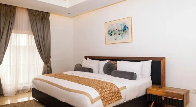 Crystal House Shortlets, Book Apartment Lagos Lagos State