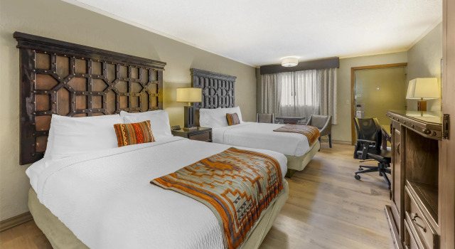 Четырёхместный номер Standard Best Western Plus Weatherford