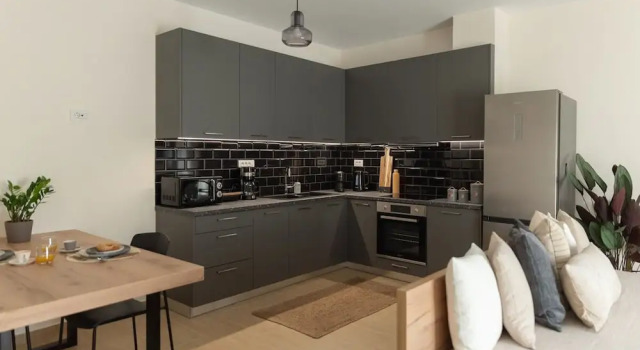 Saint Matthew Central Apartment by Senaon