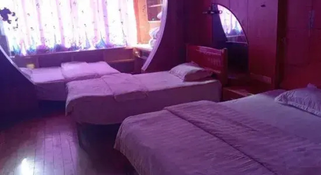 Hechi Abundant Hotel, Забронировать Отель Отели Гуанси-Чжуанский автономного района с парковкой, Парковка