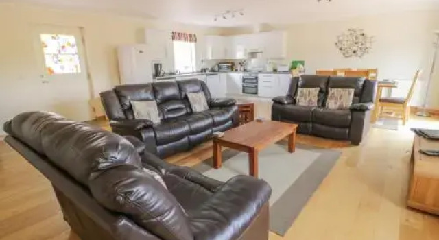 Muir Iosal, Book Hotel Blairgowrie and Rattray Perthshire