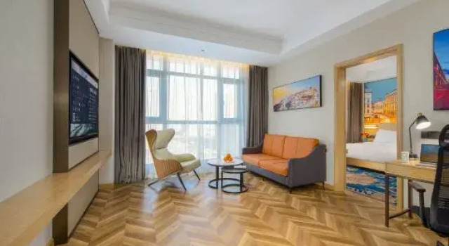 Двухместный люкс Deluxe Vienna Hotel (Longhu Store, South Zijingshan Road, Zhengzhou)